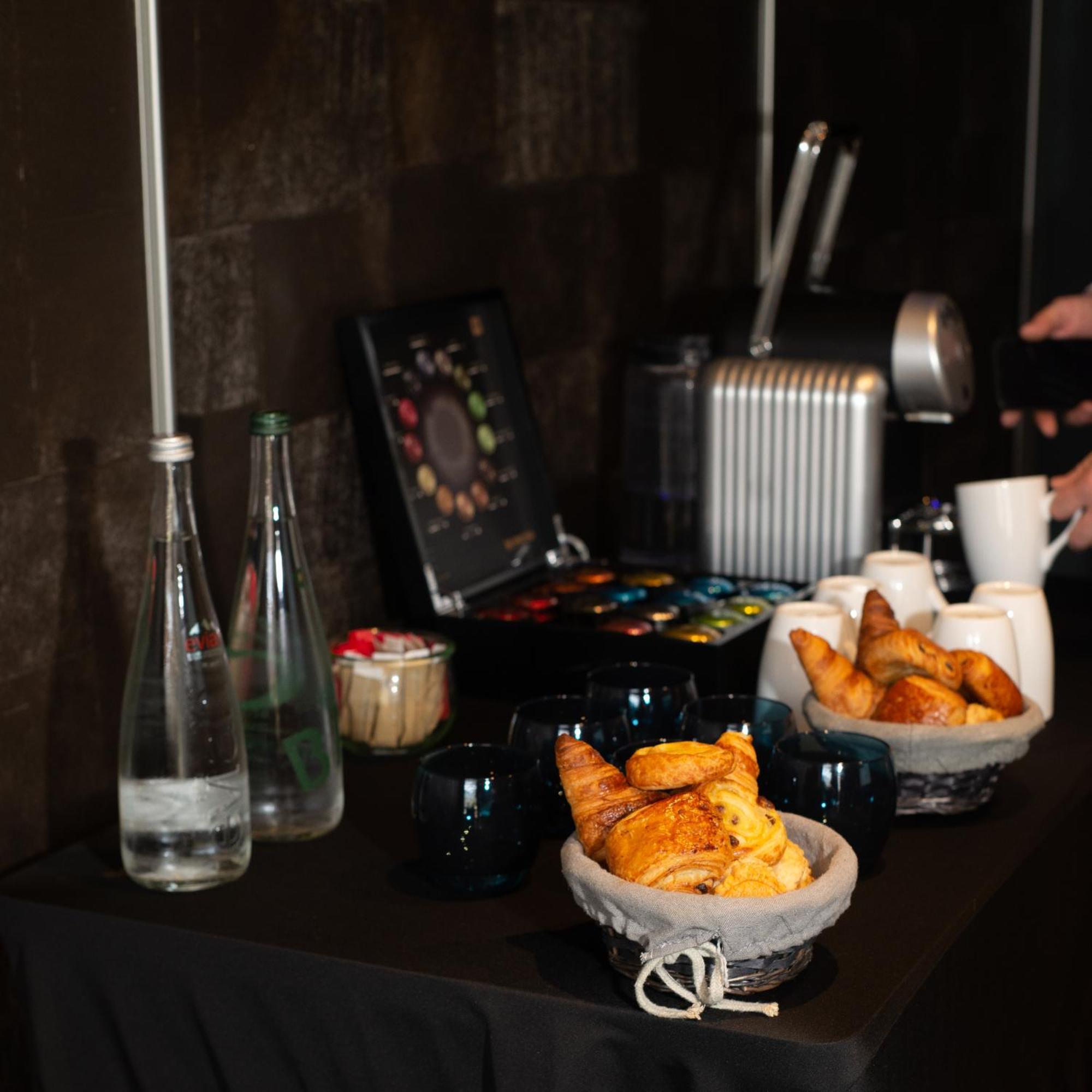 Mercure Orleans Centre Bords De Loire Экстерьер фото